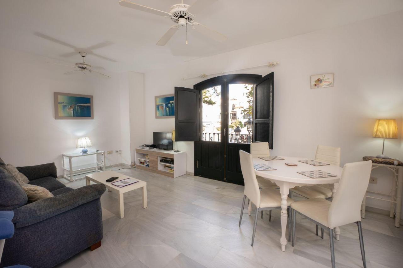 Balcon De Europa 4 Menyber Apartment เนร์คา ภายนอก รูปภาพ